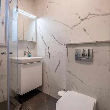 Sofia's Classy Blu -2 Bedrooms Appartement